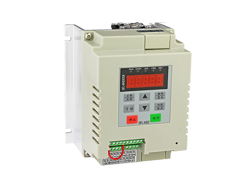 69堂亚洲国产日韩精品无码专区成人妻中文字幕一区二区三区在线久久久久 200N單相水泵變頻器，220V供水變頻器，恒壓供水變頻器